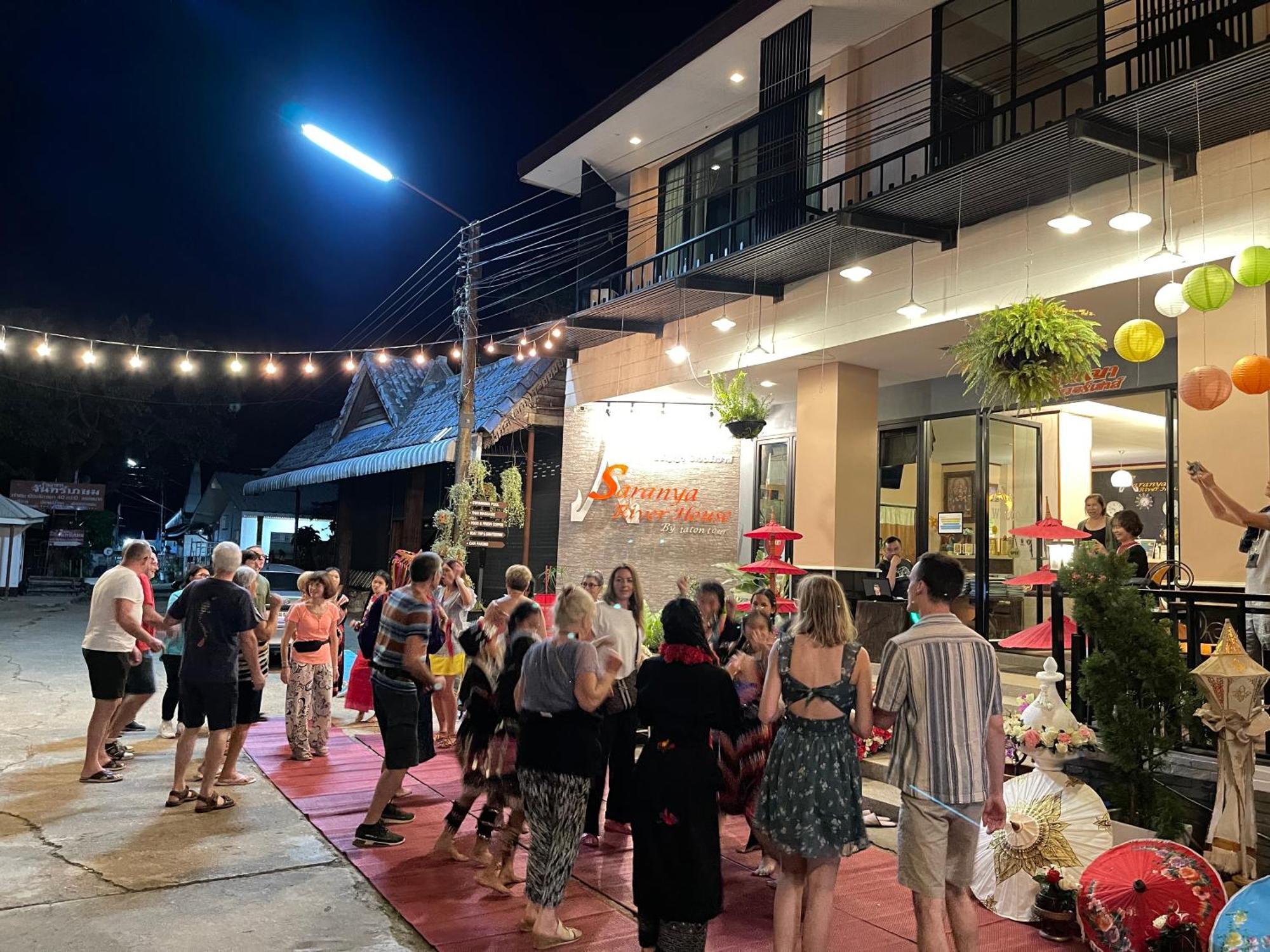Saranya River House สรัญญาริเวอร์เฮาส์ แม่อาย ภายนอก รูปภาพ